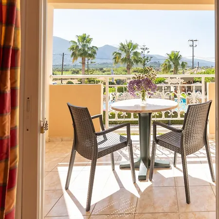 Aparthotel Pahnis *